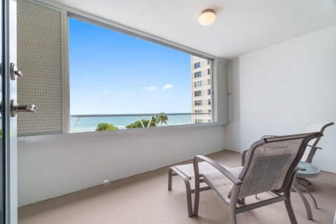 Copropriété à vendre à Pompano Beach, Floride: 2 chambres, 93.09 m2 № 2182345 - photo 24