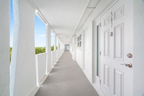 Copropriété à vendre à Pompano Beach, Floride: 2 chambres, 93.09 m2 № 2182345 - photo 5