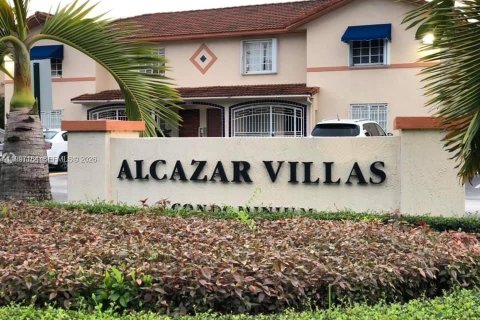 Снять в аренду таунхаус в Хайалиа, Флорида 2 спальни, 89.19м2, № 2059037 - фото 21