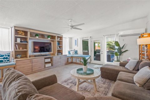 Casa en alquiler en Sarasota, Florida, 2 dormitorios, 138.61 m2 № 2204370 - foto 18