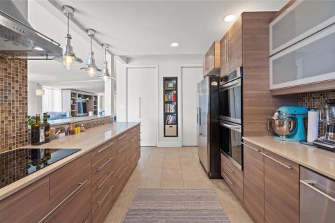 Casa en alquiler en Sarasota, Florida, 2 dormitorios, 138.61 m2 № 2204370 - foto 12