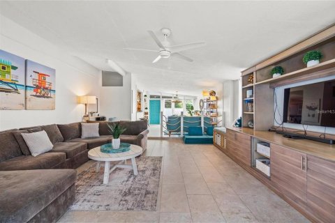 Casa en alquiler en Sarasota, Florida, 2 dormitorios, 138.61 m2 № 2204370 - foto 16