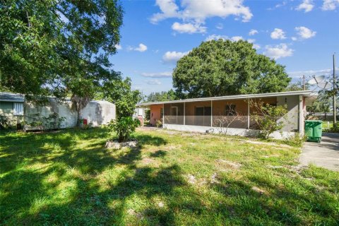 Casa en venta en Tampa, Florida, 2 dormitorios, 83.8 m2 № 1905106 - foto 9