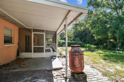 Casa en venta en Tampa, Florida, 2 dormitorios, 83.8 m2 № 1905106 - foto 13