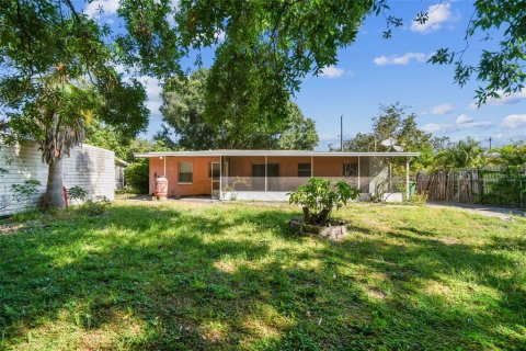 Casa en venta en Tampa, Florida, 2 dormitorios, 83.8 m2 № 1905106 - foto 10