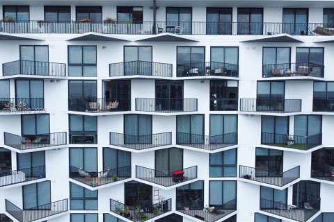 Copropriété à vendre à Doral, Floride: 1 chambre, 64.85 m2 № 2041876 - photo 23