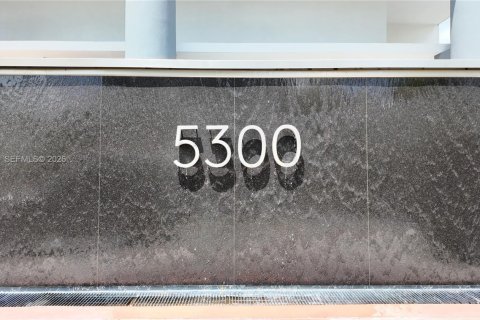 Copropriété à vendre à Doral, Floride: 1 chambre, 64.85 m2 № 2041876 - photo 27