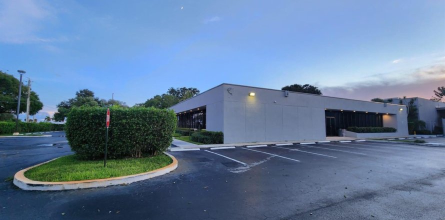 Immobilier commercial à Fort Lauderdale, Floride № 2158311