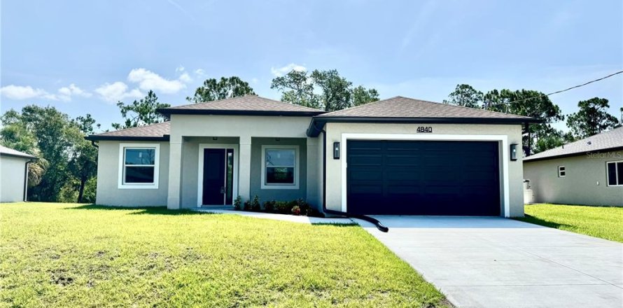 Casa en North Port, Florida 3 dormitorios, 152.08 m2 № 1841962