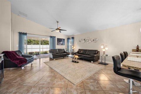 Villa ou maison à vendre à Hudson, Floride: 3 chambres, 159.79 m2 № 2142077 - photo 9