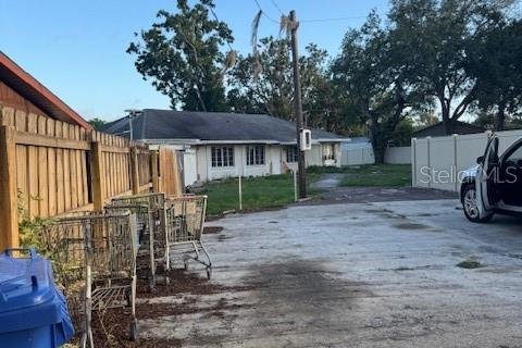 House in Tampa, Florida 3 bedrooms, 178.19 sq.m. № 1775053 - photo 6