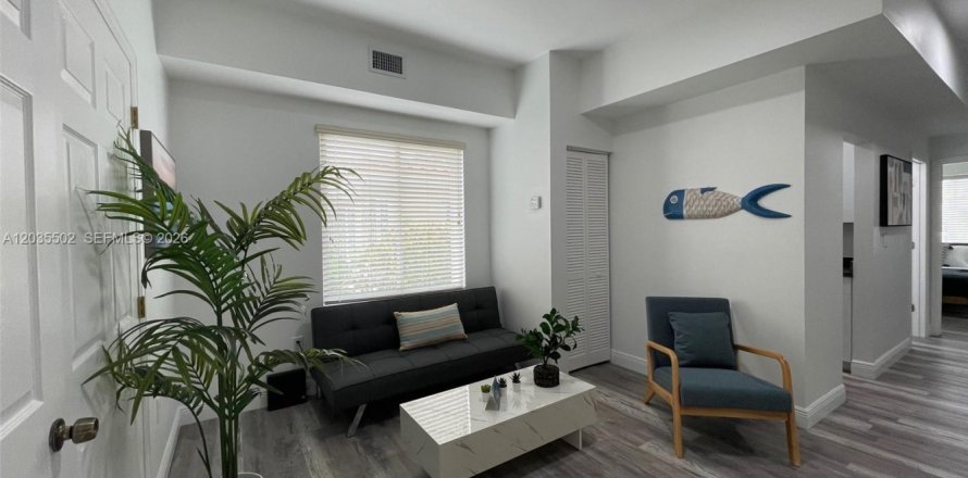 Villa ou maison à Coral Gables, Floride 2 chambres, 317.73 m2 № 2084227