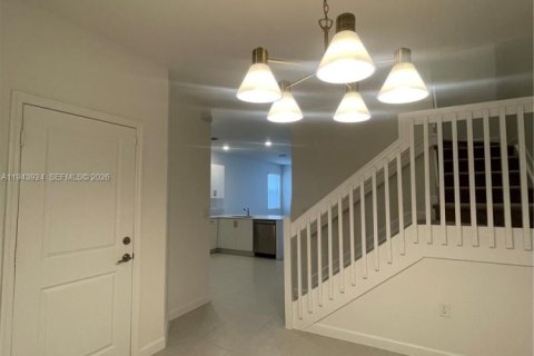 Touwnhouse à vendre à Homestead, Floride: 4 chambres, 169.08 m2 № 2002846 - photo 9