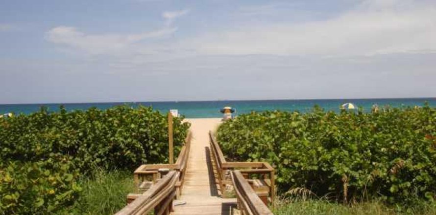 Condo à Riviera Beach, Floride, 2 chambres № 1186535