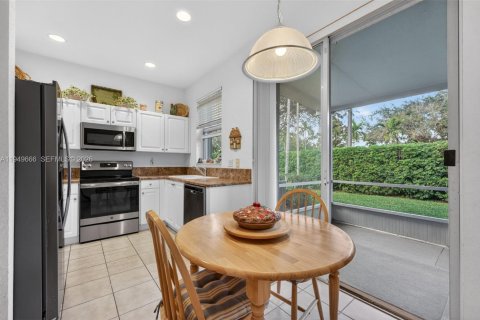 Touwnhouse à vendre à Coral Springs, Floride: 3 chambres, 109.07 m2 № 2005993 - photo 9