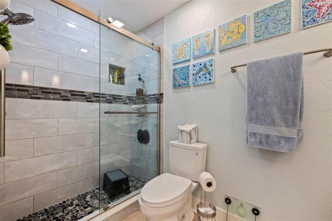 House in Saint Petersburg, Florida 2 bedrooms, 153.29 sq.m. № 2099250 - photo 18