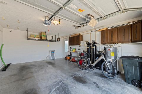 House in Saint Petersburg, Florida 2 bedrooms, 153.29 sq.m. № 2099250 - photo 30