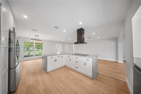 Casa en venta en Miami, Florida, 3 dormitorios, 174.1 m2 № 1855022 - foto 20
