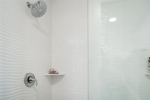 Condominio en venta en Madeira Beach, Florida, 2 dormitorios, 119.29 m2 № 2101838 - foto 29