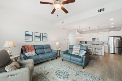 Condominio en venta en Madeira Beach, Florida, 2 dormitorios, 119.29 m2 № 2101838 - foto 5