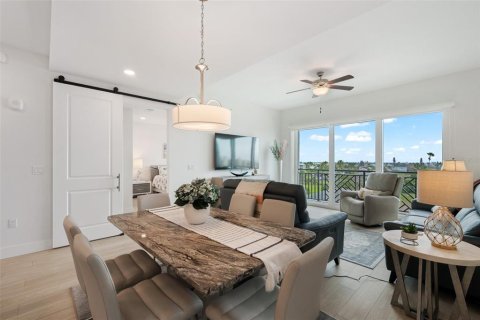 Condominio en venta en Madeira Beach, Florida, 2 dormitorios, 119.29 m2 № 2101838 - foto 9