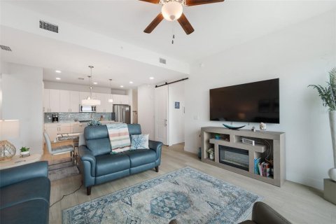 Condominio en venta en Madeira Beach, Florida, 2 dormitorios, 119.29 m2 № 2101838 - foto 6