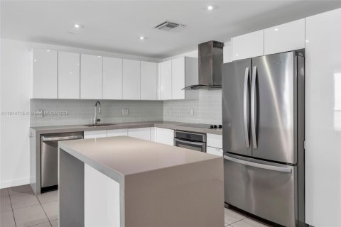 Copropriété à vendre à Miami, Floride: 1 chambre, 69.86 m2 № 1970389 - photo 9