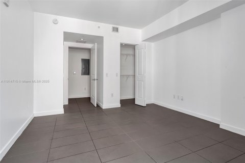 Copropriété à vendre à Miami, Floride: 1 chambre, 69.86 m2 № 1970389 - photo 29