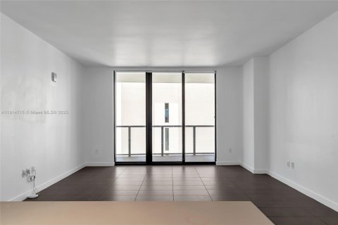 Copropriété à vendre à Miami, Floride: 1 chambre, 69.86 m2 № 1970389 - photo 17