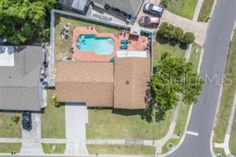 House in Tampa, Florida 4 bedrooms, 158.86 sq.m. № 2095282 - photo 24