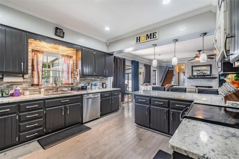 Villa ou maison à vendre à Lakeland, Floride: 6 chambres, 296.36 m2 № 1856139 - photo 11