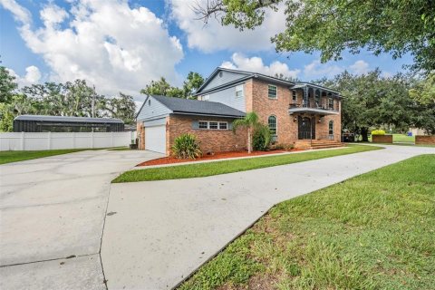 Villa ou maison à vendre à Lakeland, Floride: 6 chambres, 296.36 m2 № 1856139 - photo 4