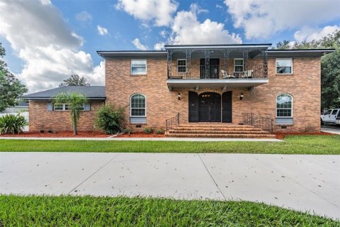 Villa ou maison à vendre à Lakeland, Floride: 6 chambres, 296.36 m2 № 1856139 - photo 1