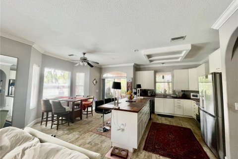 House in Land O' Lakes, Florida 3 bedrooms, 165.09 sq.m. № 2097993 - photo 7