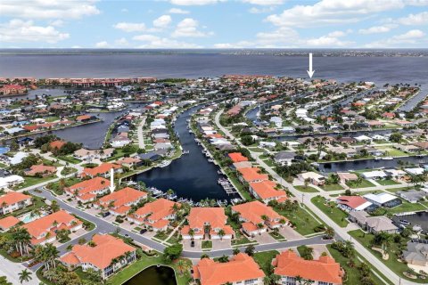 Adosado en venta en Punta Gorda, Florida, 4 dormitorios, 256.97 m2 № 2222698 - foto 3