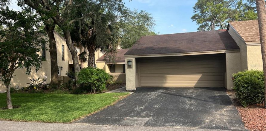 Adosado en Longwood, Florida 2 dormitorios, 159.98 m2 № 1690358