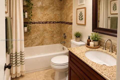 Condo in Lauderdale Lakes, Florida, 2 bedrooms  № 2392079 - photo 9