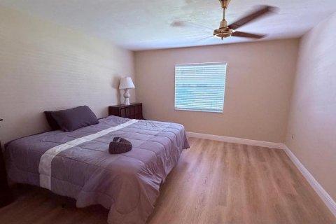 Appartement à louer à DeLand, Floride: 2 chambres, 133.22 m2 № 2414987 - photo 9
