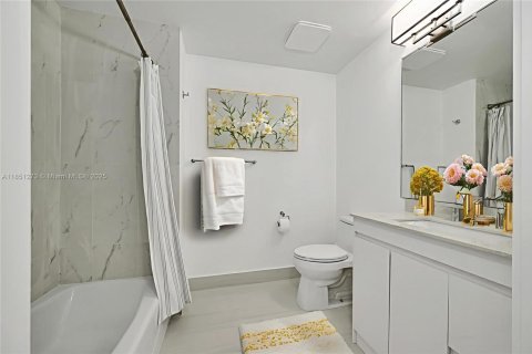 Condo in Sunny Isles Beach, Florida, 4 bedrooms  № 1874938 - photo 15