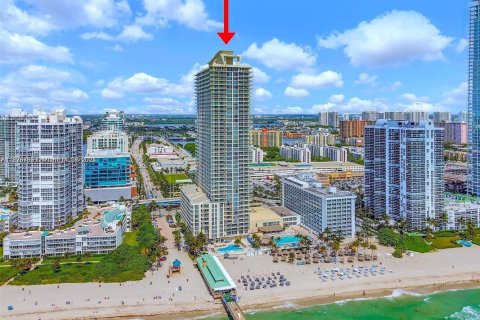 Condominio en alquiler en Sunny Isles Beach, Florida, 2 dormitorios, 132.2 m2 № 2054693 - foto 20