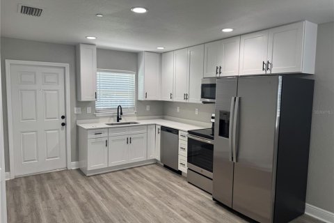 Appartement à louer à Bartow, Floride: 2 chambres, 89.19 m2 № 2389012 - photo 3