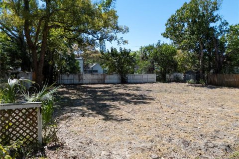 Land in Clearwater, Florida № 2166576