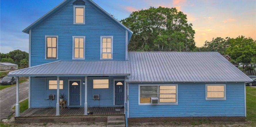 Immobilier commercial à Pierson, Floride 7 chambres, 266.63 m2 № 1747234