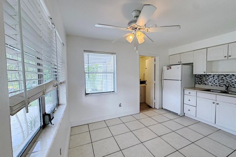 Appartement à louer à Dania Beach, Floride: 2 chambres, 102.19 m2 № 2292101 - photo 2