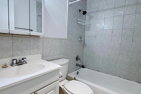Appartement à louer à Dania Beach, Floride: 2 chambres, 102.19 m2 № 2292101 - photo 15