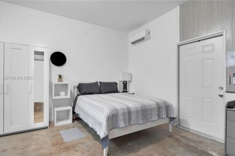 House in Homestead, Florida 4 bedrooms, 176.79 sq.m. № 2046707 - photo 21