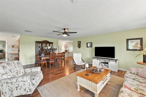 Villa ou maison à vendre à Sun City Center, Floride: 2 chambres, 172.52 m2 № 2413491 - photo 15