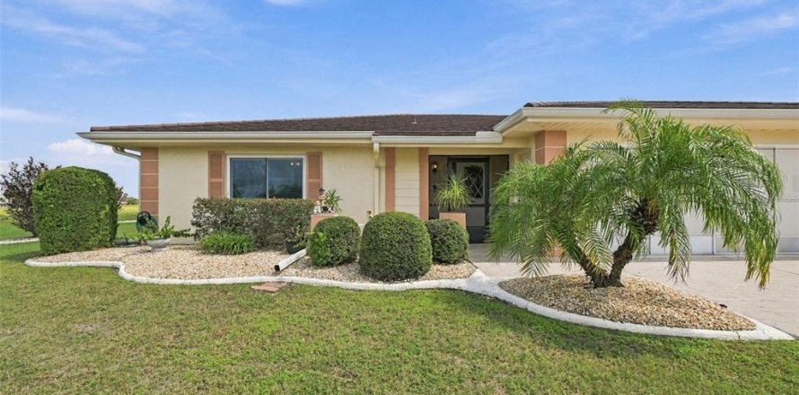 Villa ou maison à Sun City Center, Floride 2 chambres, 172.52 m2 № 2413491
