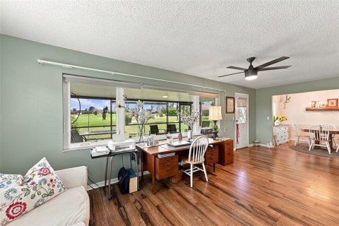 Villa ou maison à vendre à Sun City Center, Floride: 2 chambres, 172.52 m2 № 2413491 - photo 17