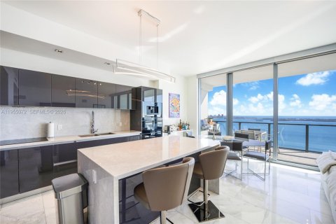 Copropriété à vendre à Miami, Floride: 2 chambres, 150.97 m2 № 2153378 - photo 8